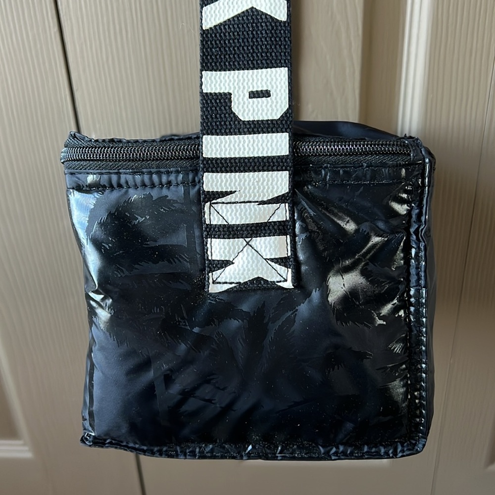 🌴 Limited Edition VS Pink Mini Cooler Bag - Picture 5 of 9